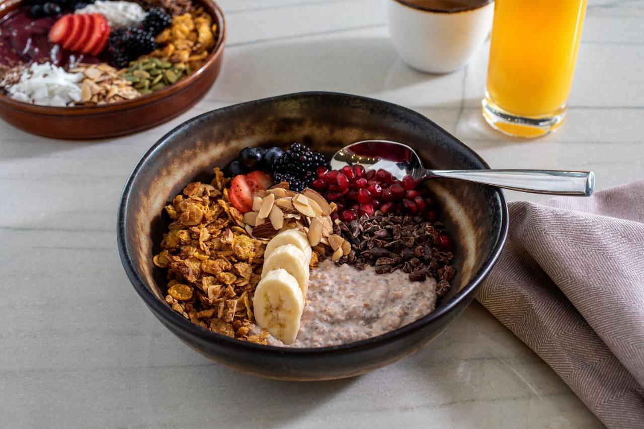 โซฟีเทล ชิคาโก้ แมกนิฟิเซนส์ ไมล์ Hotel ภายนอก รูปภาพ Chia pudding